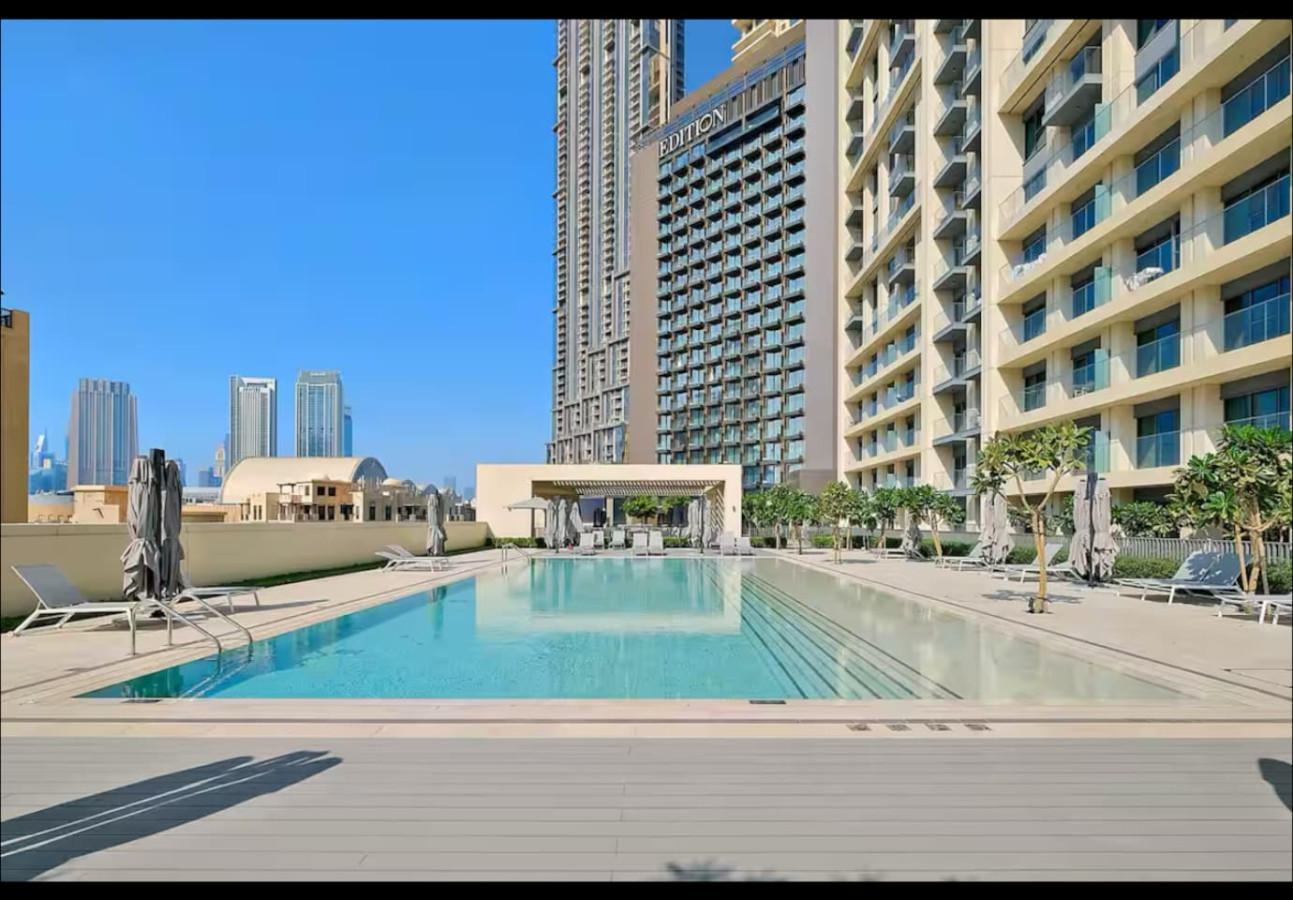 Stylish 2BR | 3 min walk to Dubai Mall