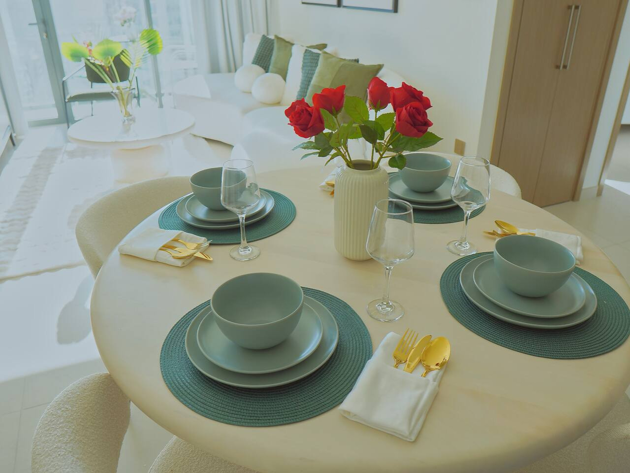 Stylish 2BR | 3 min walk to Dubai Mall