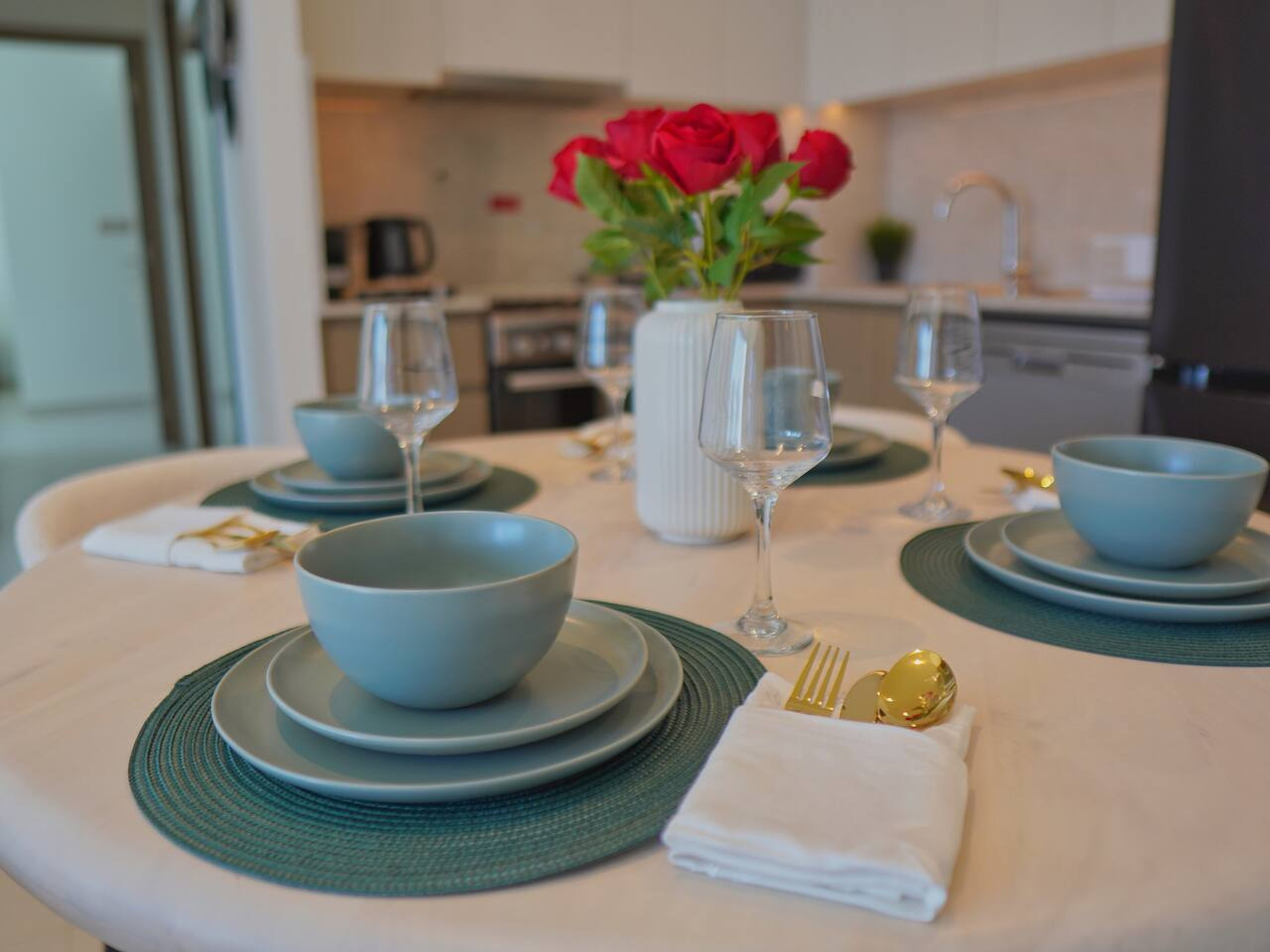 Stylish 2BR | 3 min walk to Dubai Mall