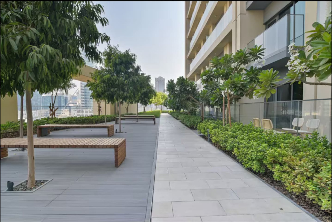 Stylish 2BR | 3 min walk to Dubai Mall
