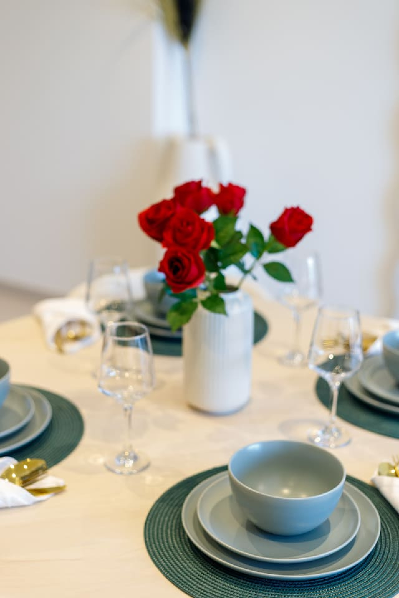 Stylish 2BR | 3 min walk to Dubai Mall