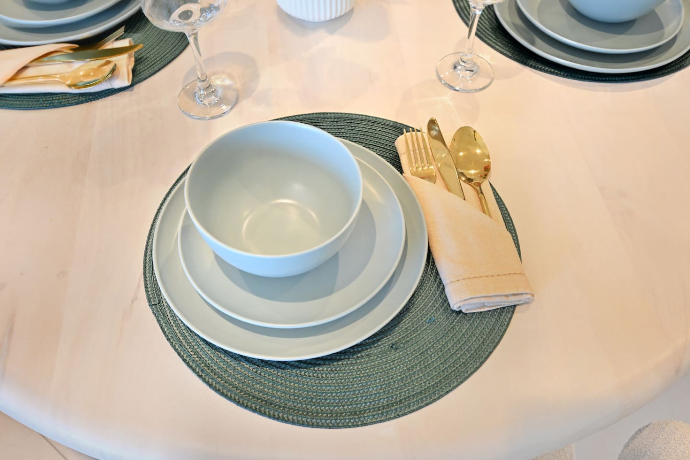 Stylish 2BR | 3 min walk to Dubai Mall