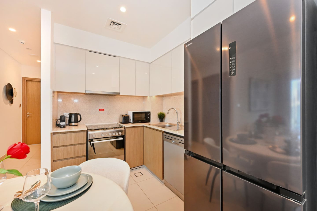 Stylish 2BR | 3 min walk to Dubai Mall