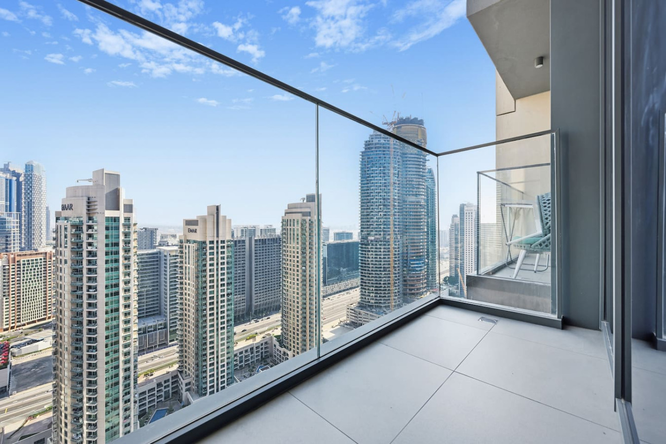 Stylish 2BR | 3 min walk to Dubai Mall