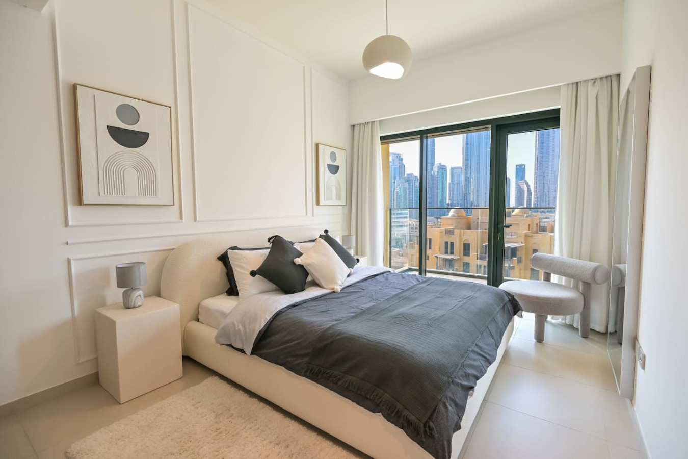 Full Burj Khalifa View, 3min Walking to Dubai mall