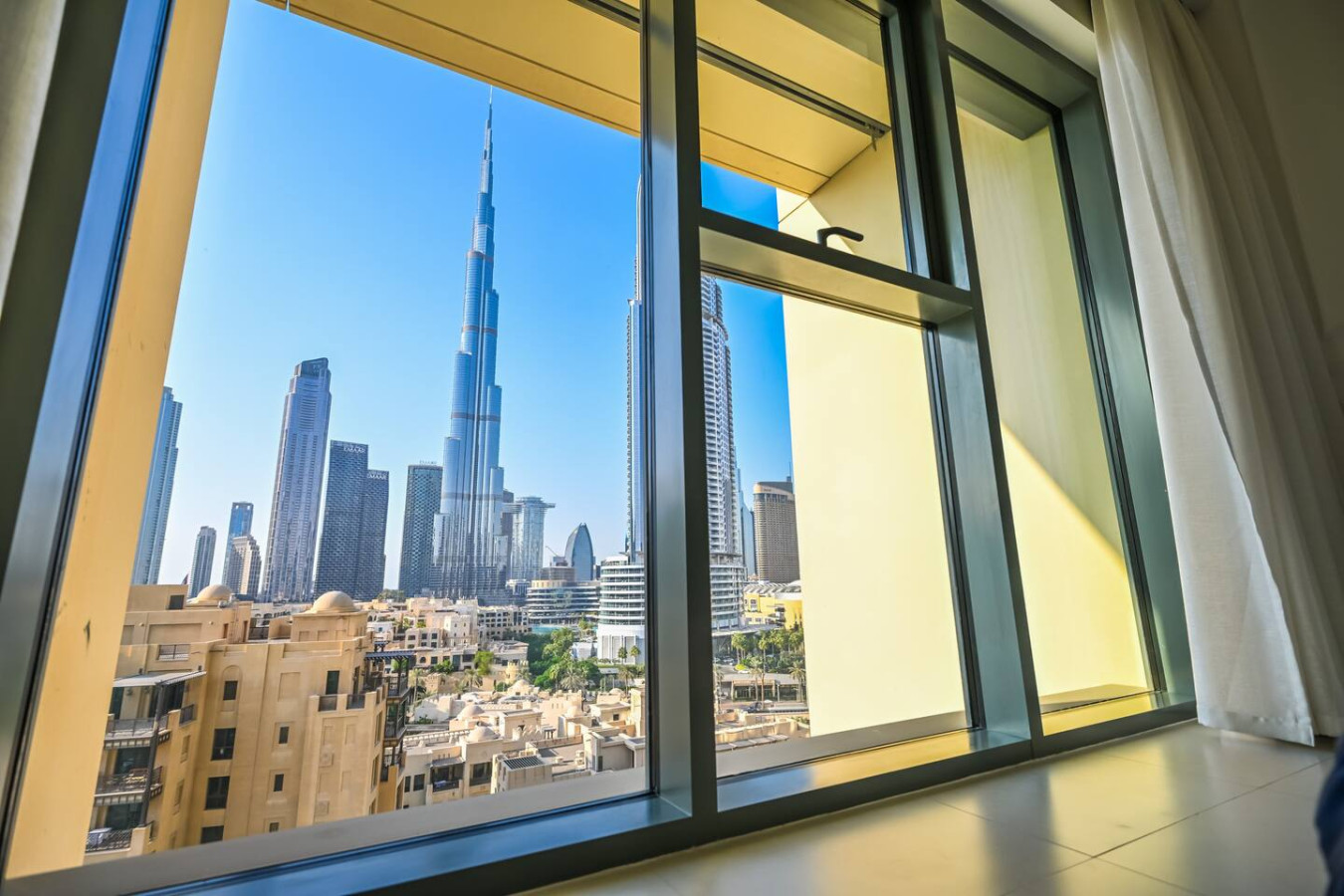 Full Burj Khalifa View, 3min Walking to Dubai mall