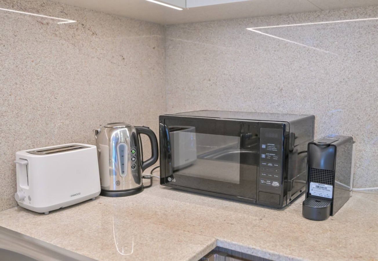 Full Burj Khalifa View, 3min Walking to Dubai mall