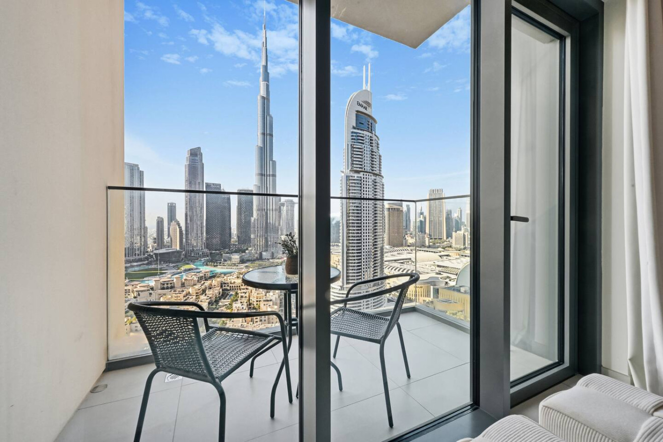 Breathtaking View, 3-minute walk to Dubai Mall