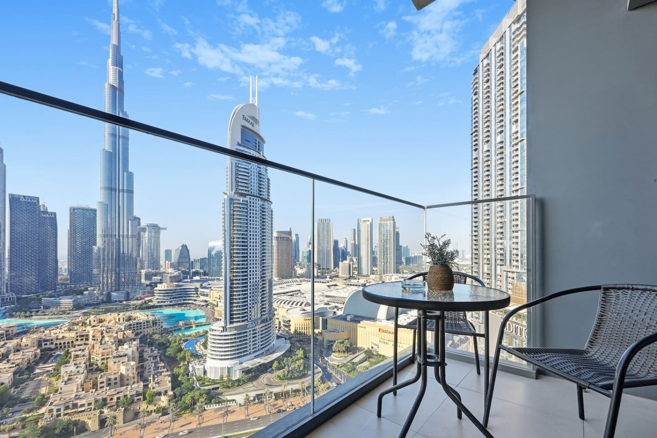 Breathtaking View, 3-minute walk to Dubai Mall