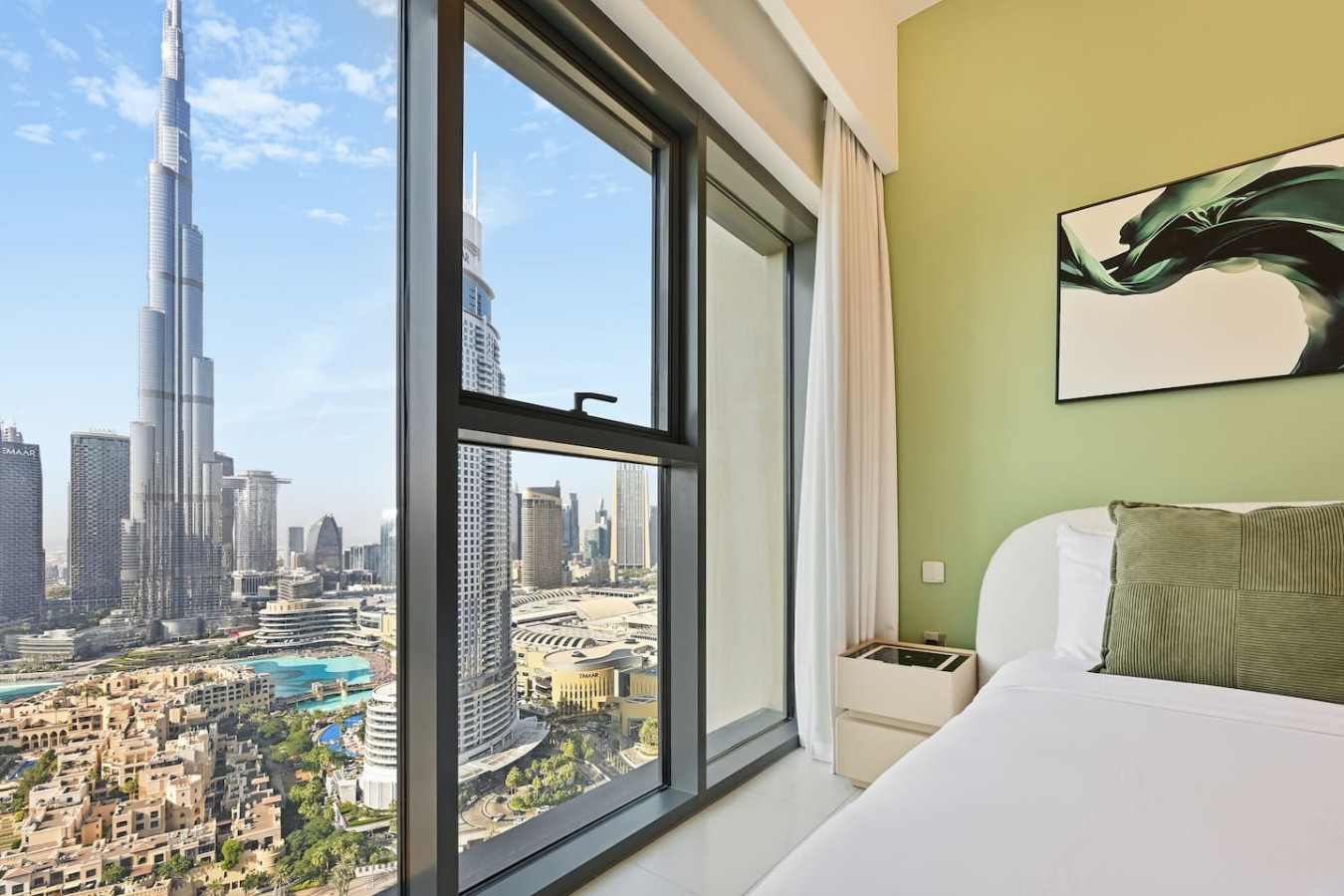 Breathtaking View, 3-minute walk to Dubai Mall