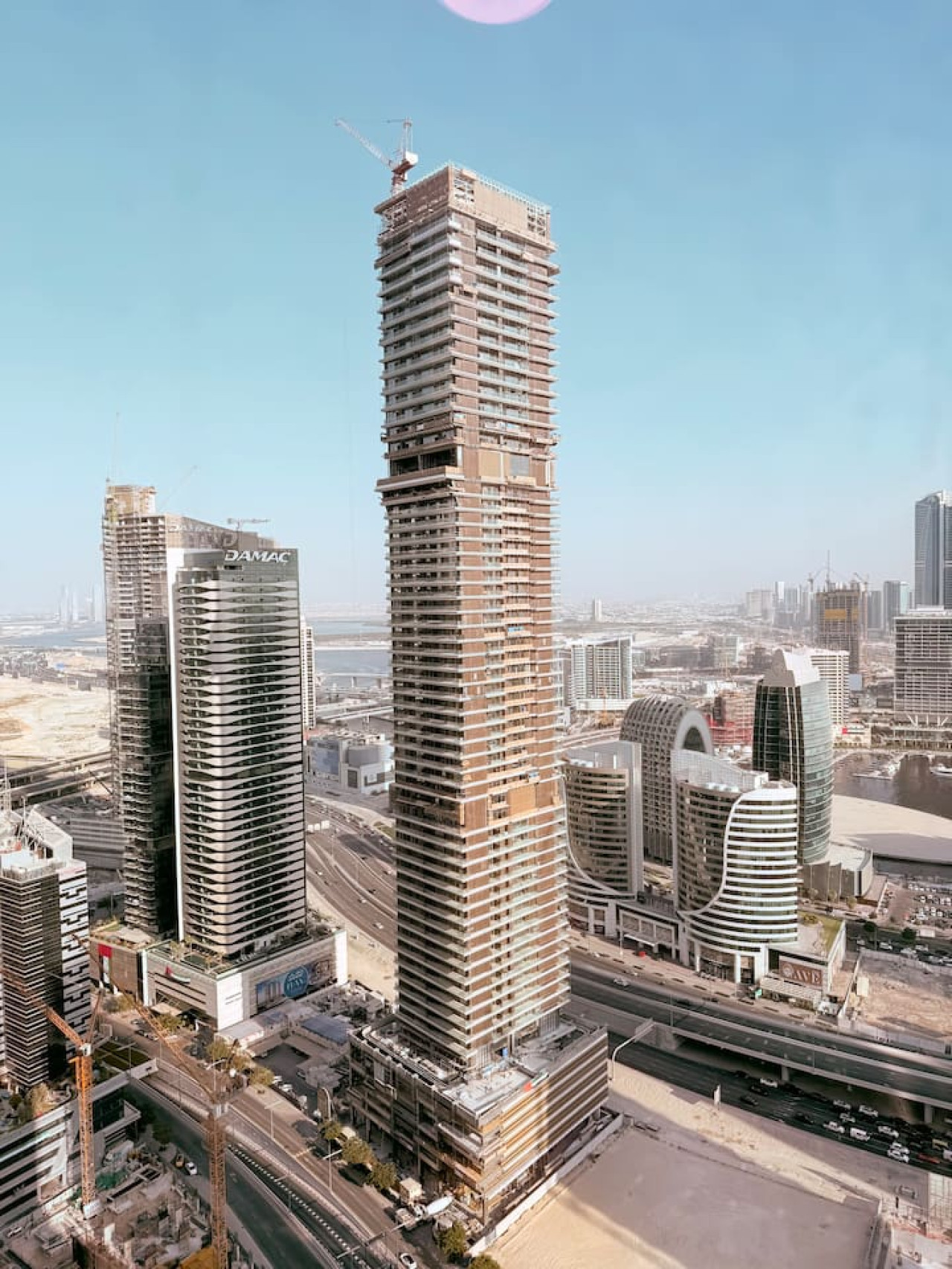 Dubai Mall connected, 38th floor, Amazing pool