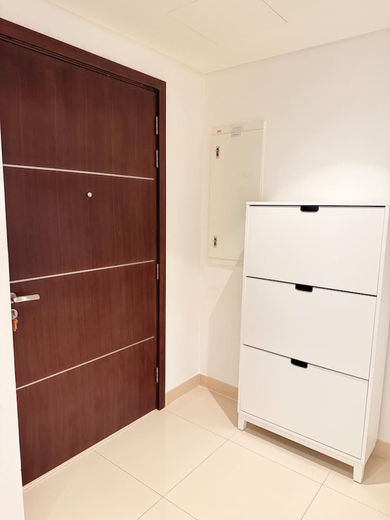 Dubai Mall connected, 38th floor, Amazing pool