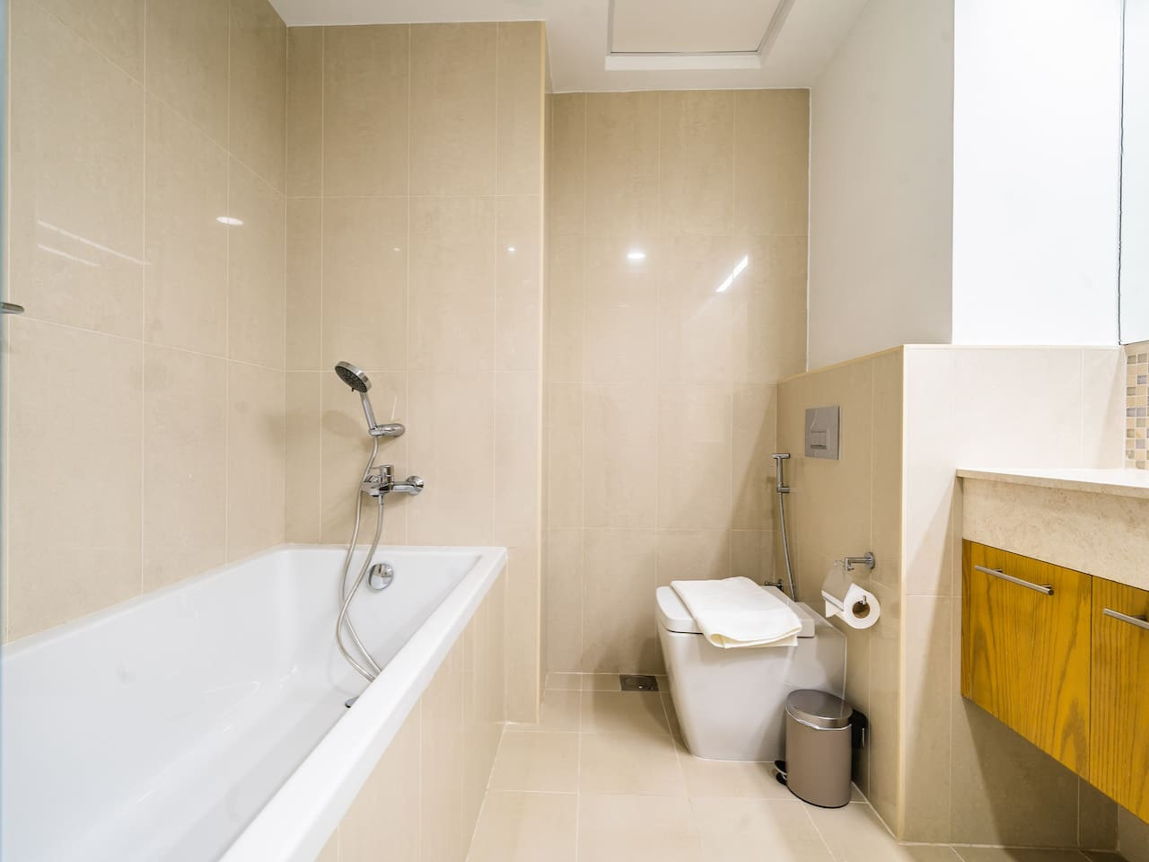 Stunning Burj Khalifa View | 1BR in Downtown