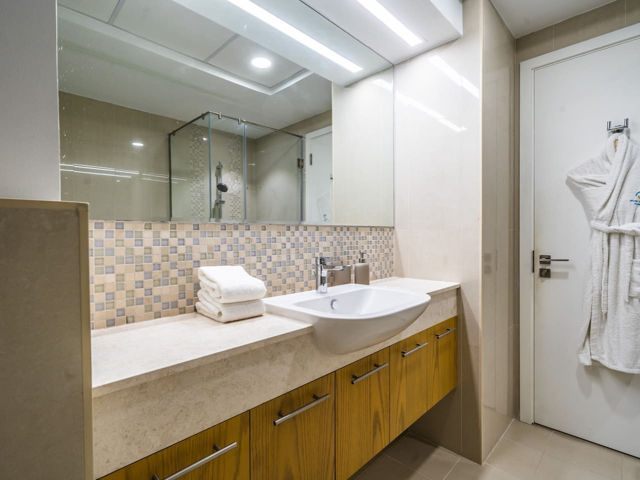 Stunning Burj Khalifa View | 1BR in Downtown