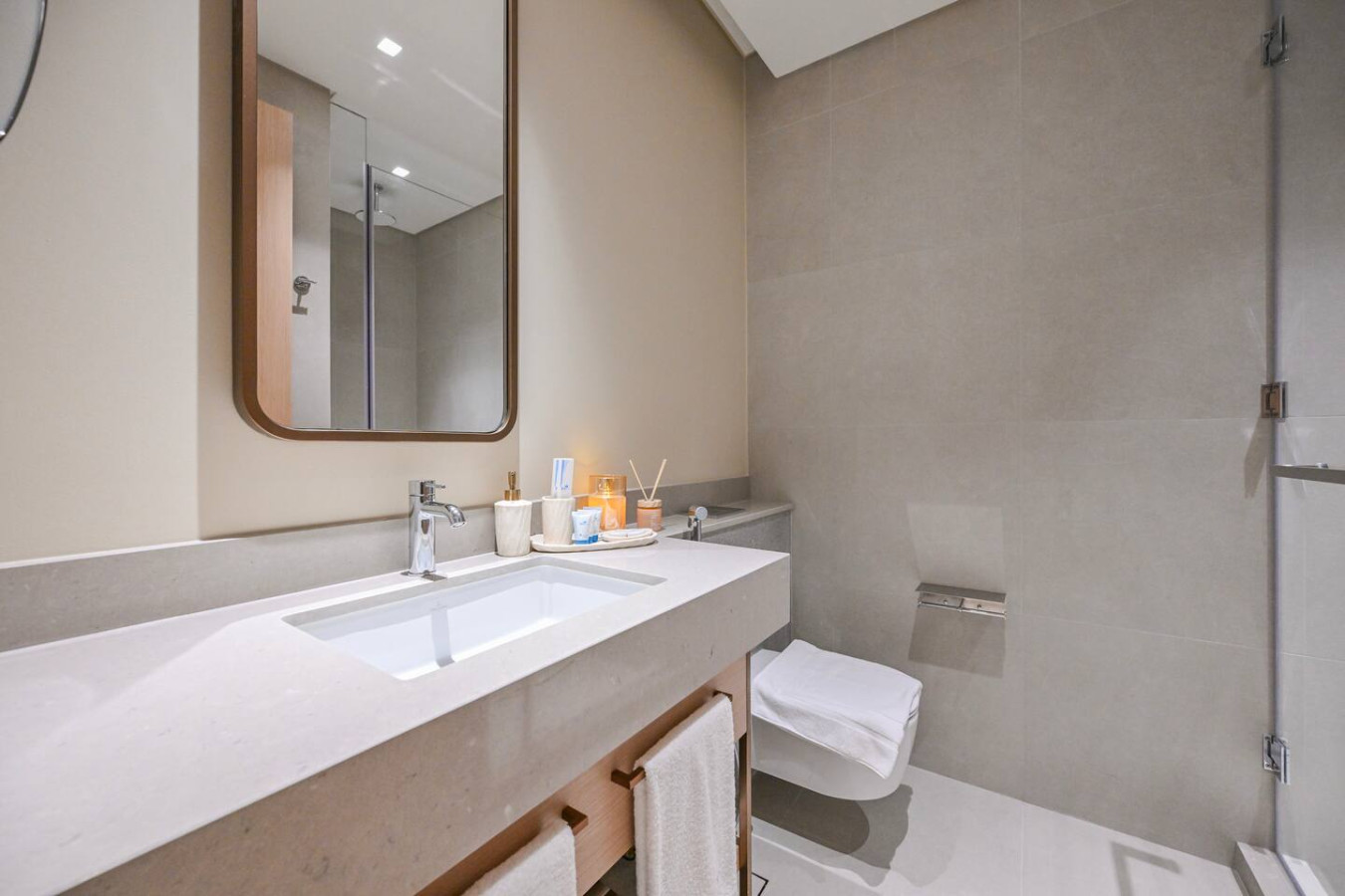 Hermès Design | Dubai Mall Connected | Vida Hotel