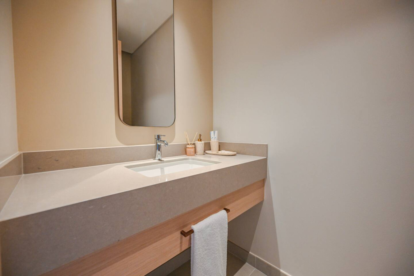 Hermès Design | Dubai Mall Connected | Vida Hotel