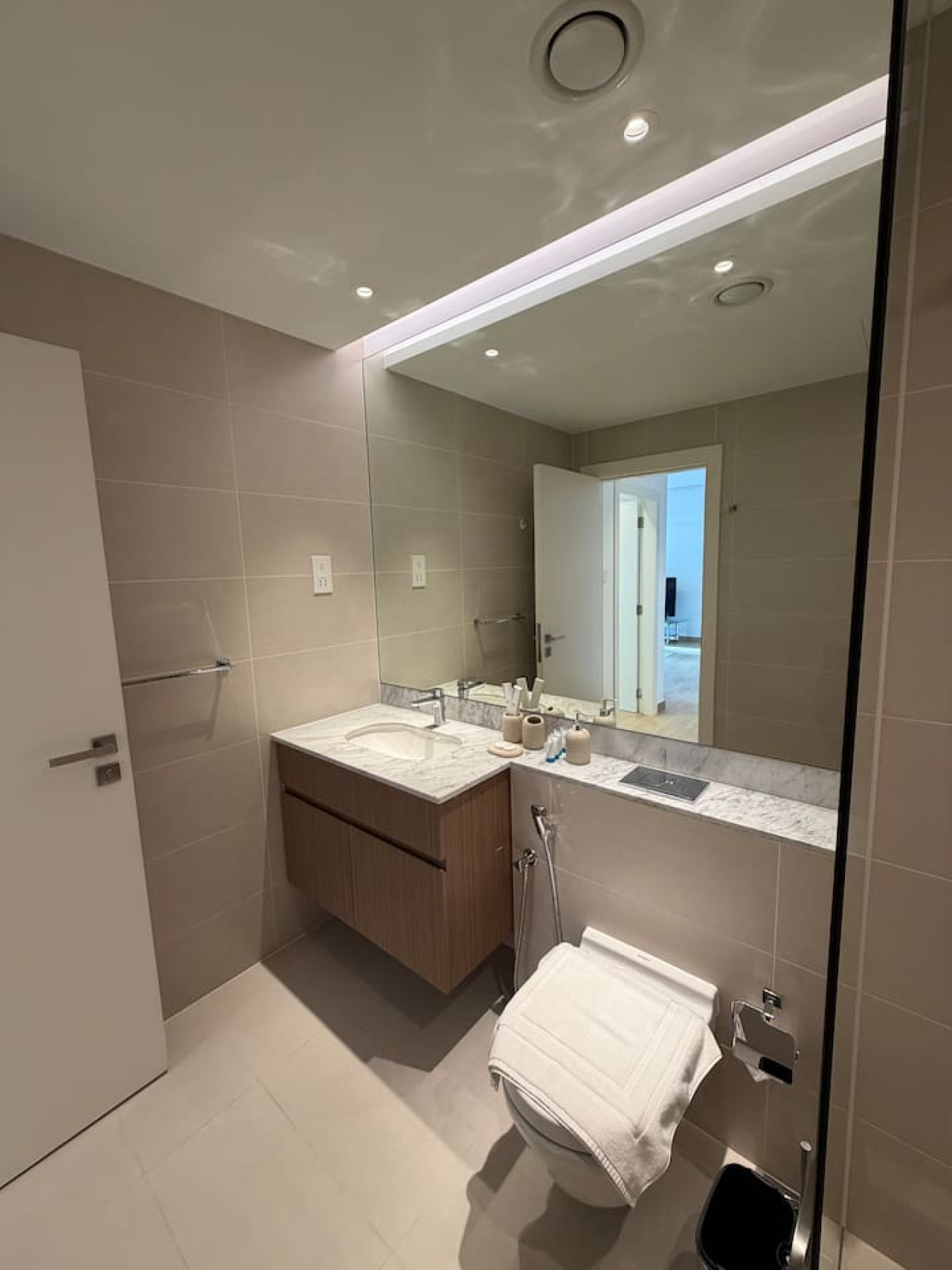 Stunning View | Beachfront | Private Beach Access