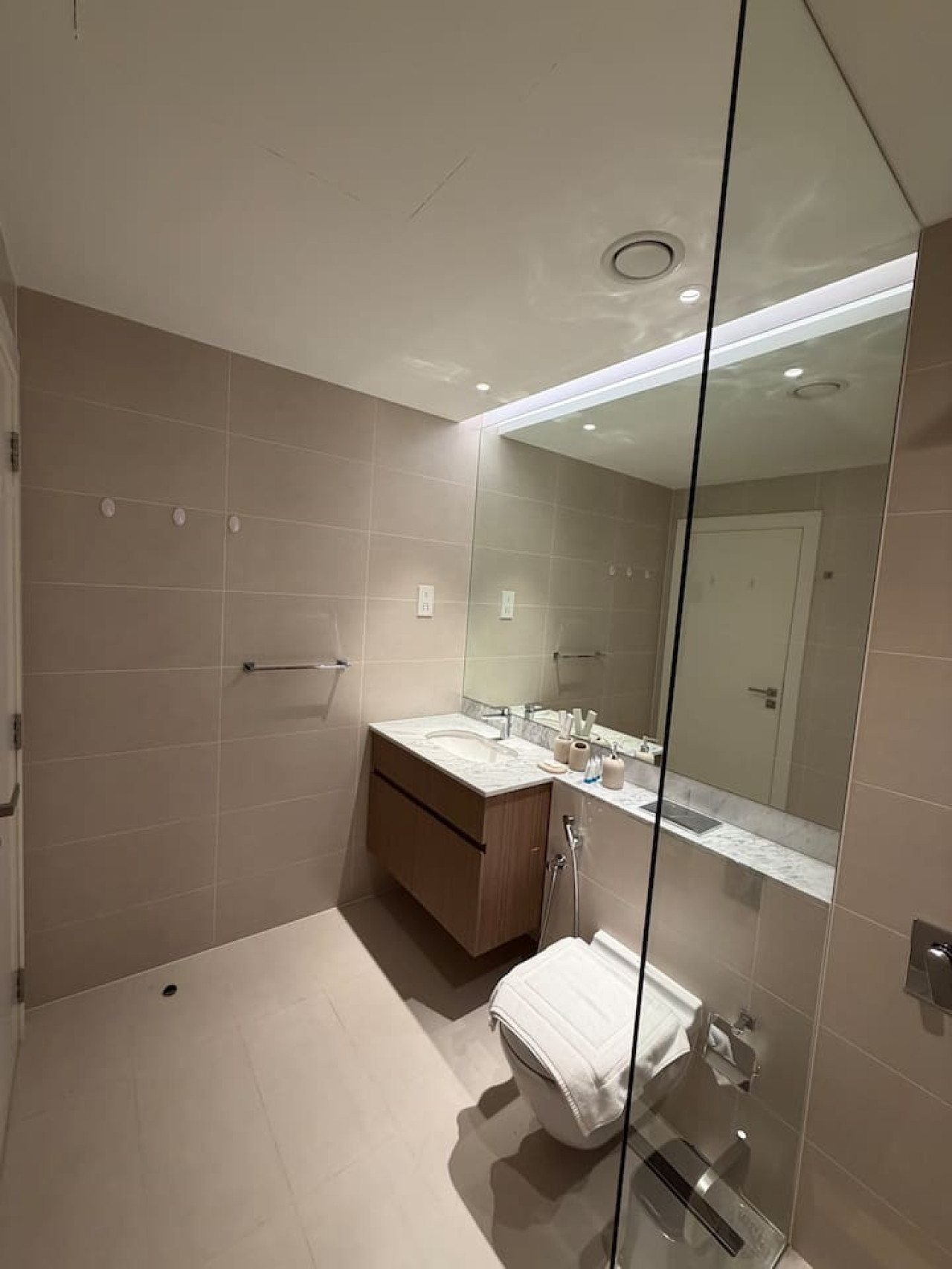 Stunning View | Beachfront | Private Beach Access